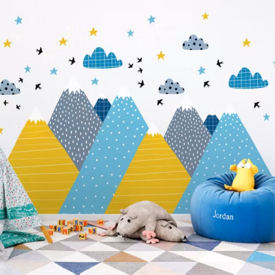 Stickers muraux enfants – Décoration chambre bébé – Autocollant Sticker mural géant enfant montagnes scandinaves KRISKA – 60x90cm